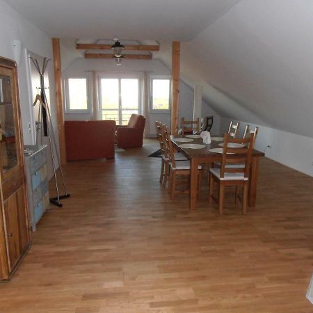 Ferienwohnung Am Kirchberg Йойс Экстерьер фото