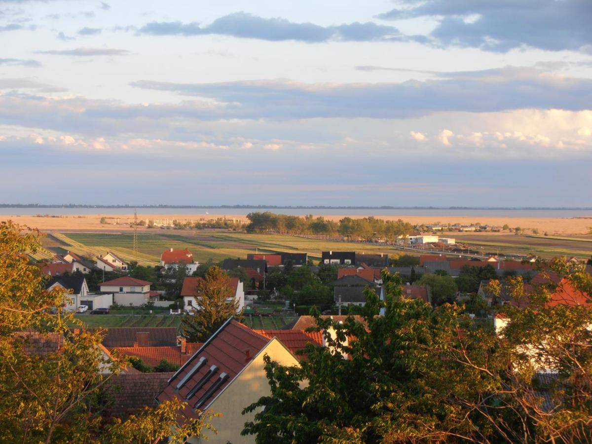 Ferienwohnung Am Kirchberg Йойс Экстерьер фото